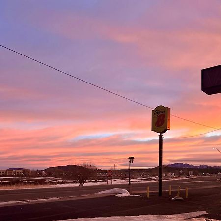 Super 8 By Wyndham Williams West Route 66 - Grand Canyon Area Екстериор снимка