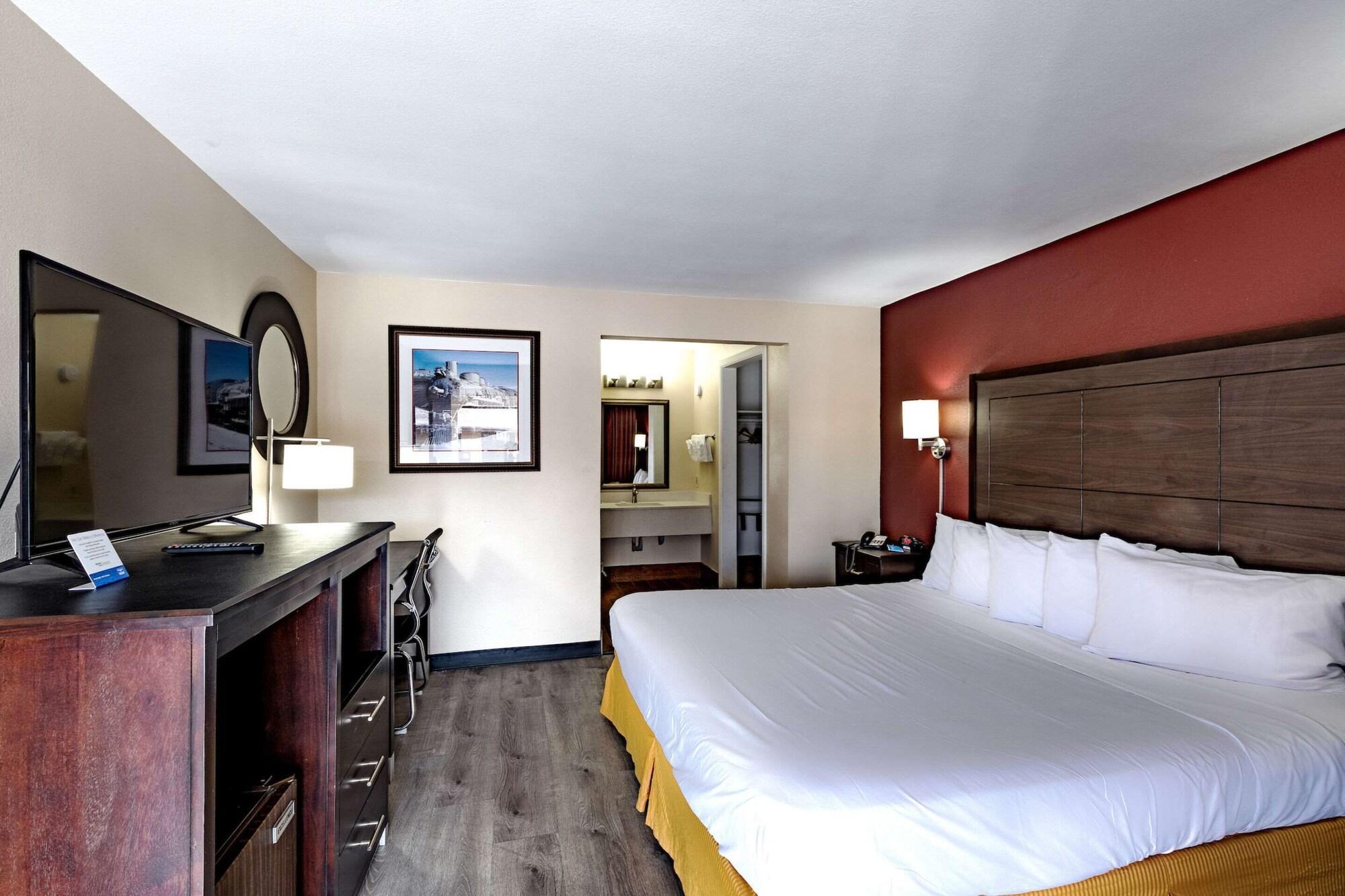 Super 8 By Wyndham Williams West Route 66 - Grand Canyon Area Екстериор снимка