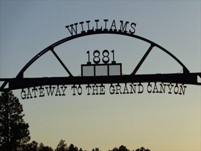 Super 8 By Wyndham Williams West Route 66 - Grand Canyon Area Екстериор снимка