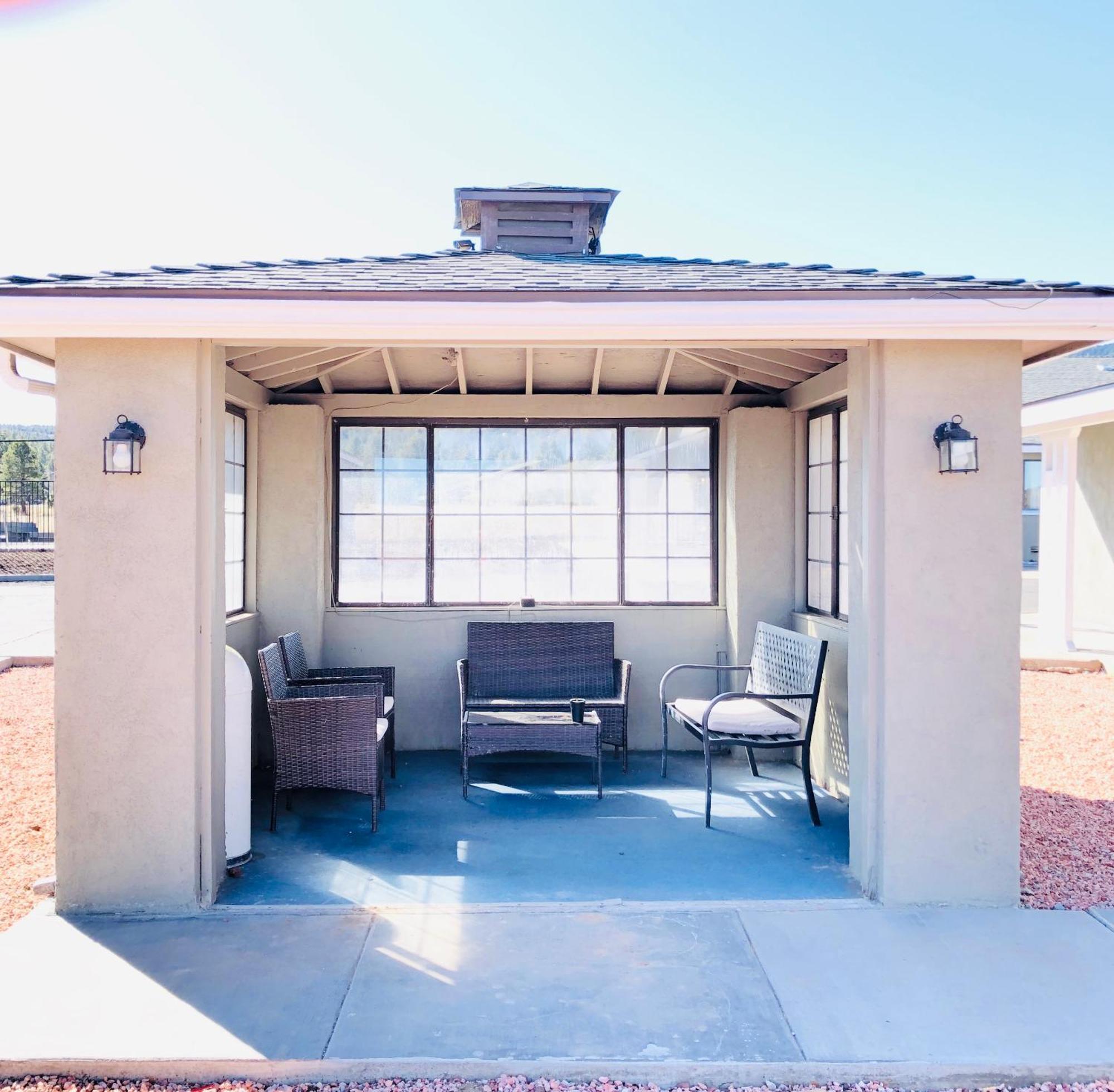 Super 8 By Wyndham Williams West Route 66 - Grand Canyon Area Екстериор снимка