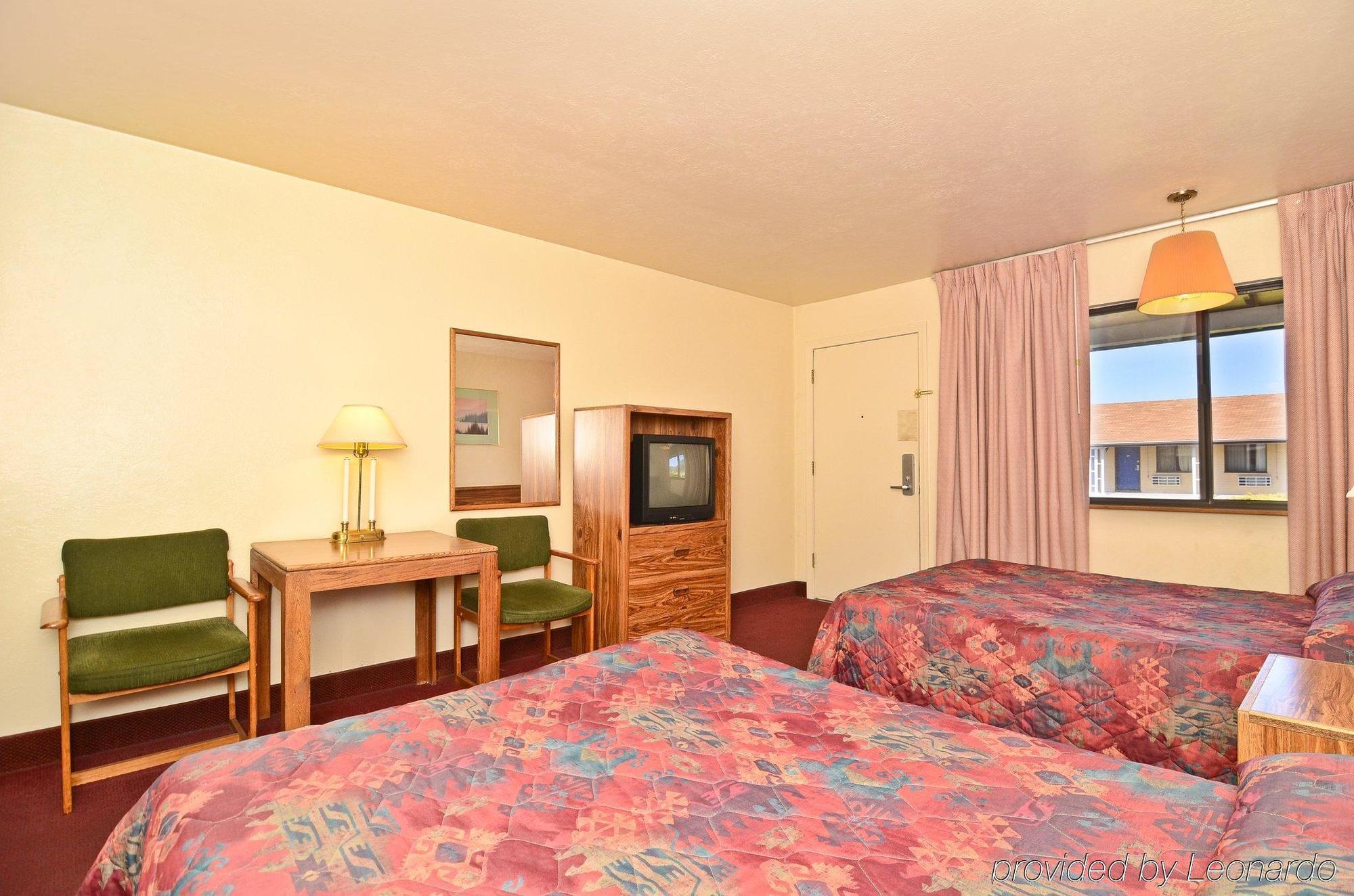 Super 8 By Wyndham Williams West Route 66 - Grand Canyon Area Стая снимка